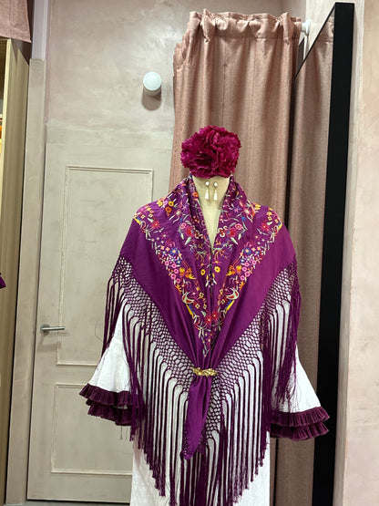 Mantoncillo buganvilla bordado en algodón