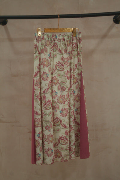 Falda midi rosa