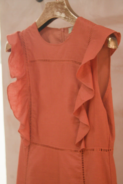 Vestido con volantes